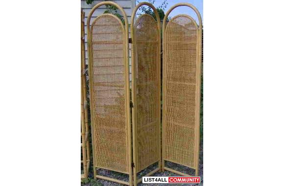 2 Elegant Rattan Etegeres with 5 glass shelves&nbs