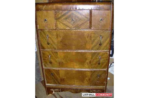 Classic 50's Dresser. Very heavy,solid wood/veneer