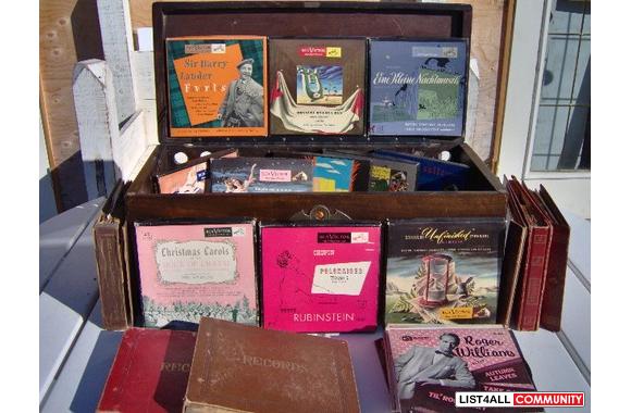 VINTAGE RCA RADIO CABINET(no radio) and 45rpm reco