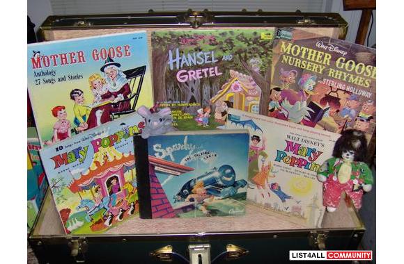 Vintage toy trunk. Vinyl,books,marionette puppets,