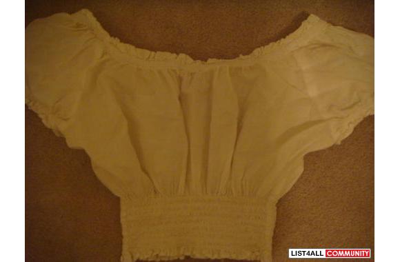 GUESS OFF SHOULDER TOP-  *medium*
