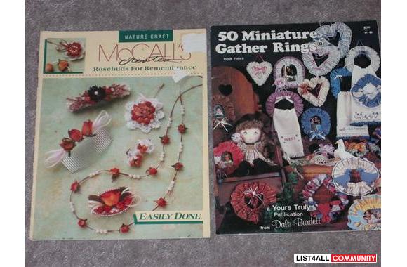 Misc. Craft BooksPeanuts Tissue Box Covers - Plast