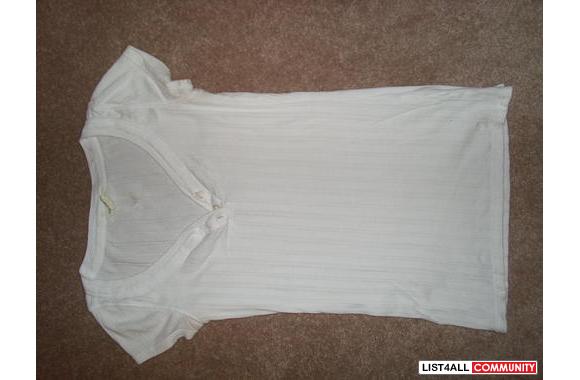 AE white topSize xs excellent condition$10   $8!