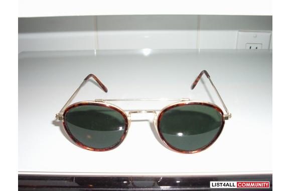 FUNKY RETRO SHADES &nbsp; few years old. Very good