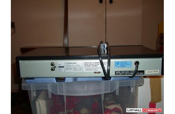 EMERSON CD160 DIGITAL AUDIO PLAYER  WITH FLOURESCE