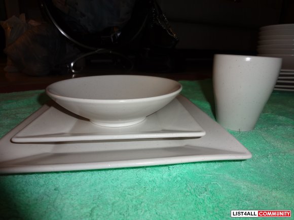 Set of 8 Square Dishes