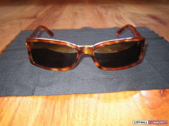 Authentic "Salvatore Ferragamo" Ladies Sunglasses