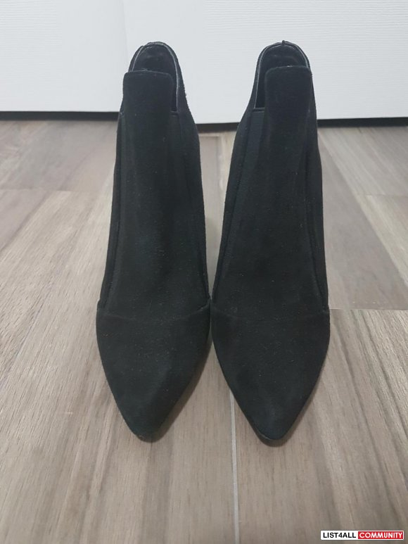 Black Suede Zara Ankle boots