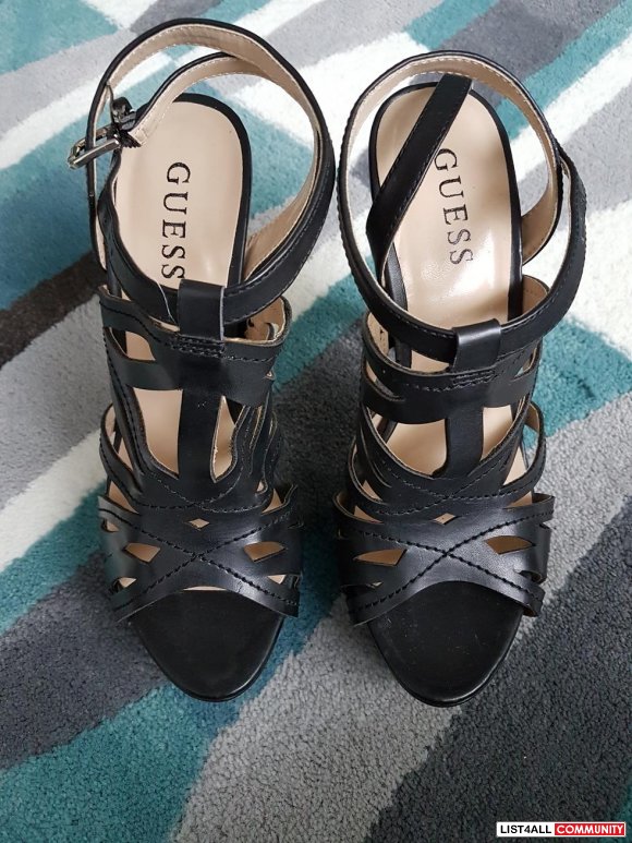 BRAND NEW STRAPY GUESS HEELS SZ 6