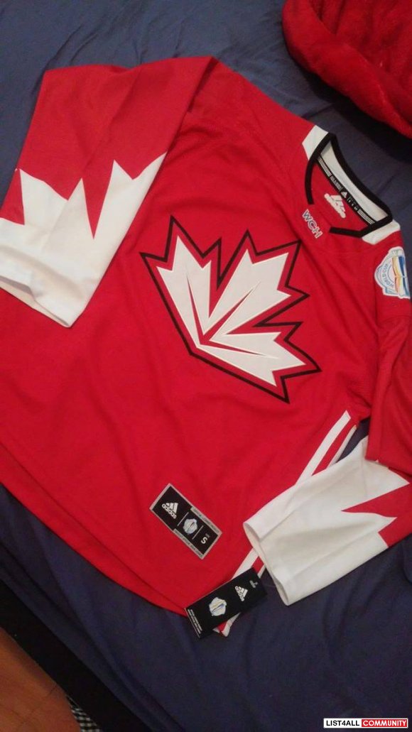 Team Canada Hockey Small Jersey