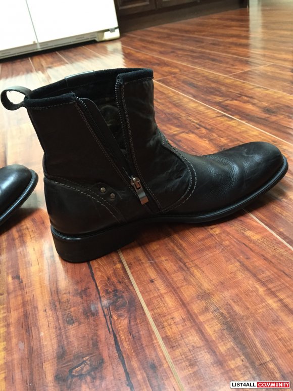 Steve Madden Boots size 9