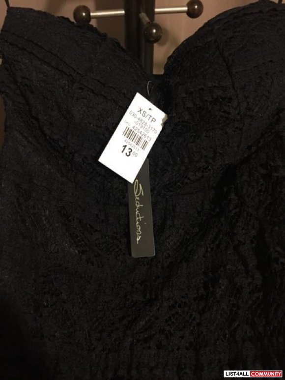 BNWT Black lace sirens dress -XS