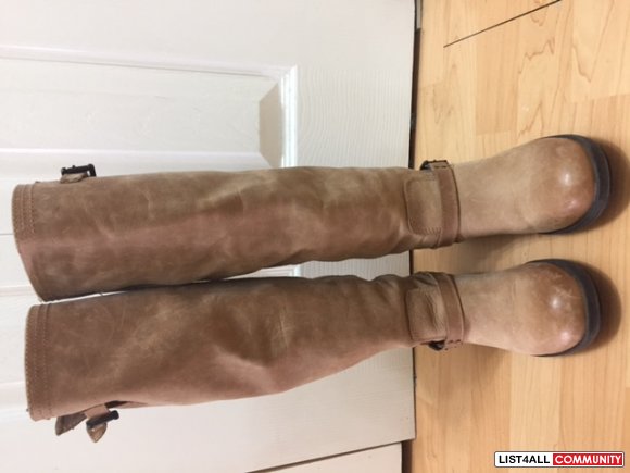 Steve Madden brown leather boots - Made in Romania - Size 6- $35.00