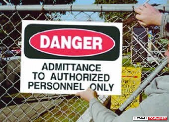 Ensure workplace safety with construction industrial signage