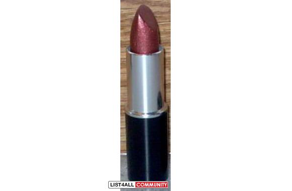 Lancome Color design En Vogue Shimmer Lipstick. Br