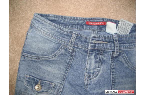 UNION BAY jeans - size 26-28-only worn twice, in g