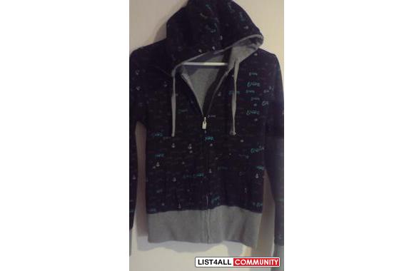 VOLCOM reversible sweater, sz Sbought this from Se