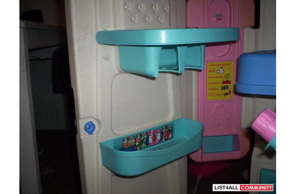 Kitchen Playtime. Microwave. Fridge. Oven. Stove. 