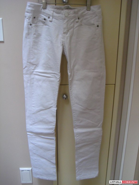 American Eagle White Straight 77 Jeans