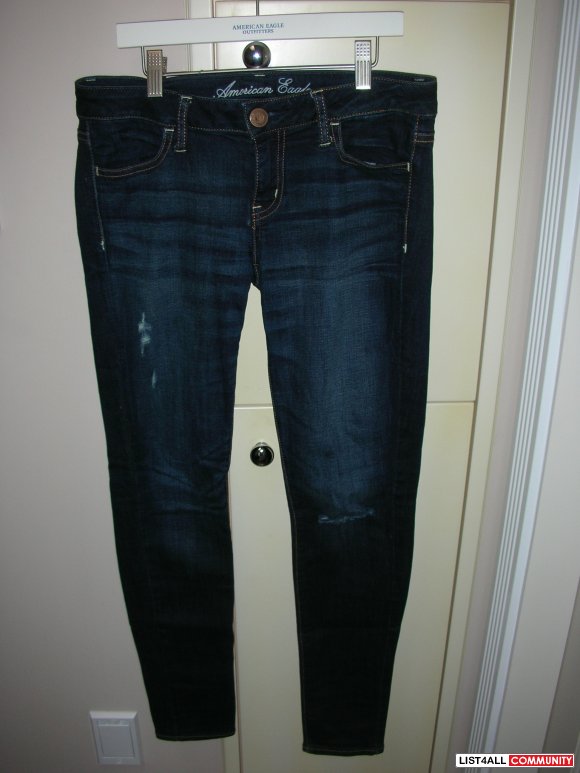 AE Stretch Jegging w/ Rip