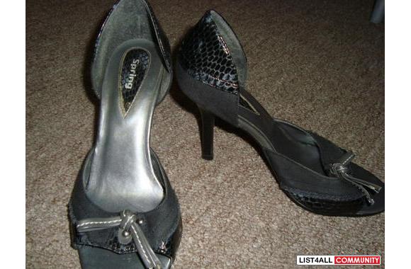 spring snake skin leather heels with some denim details