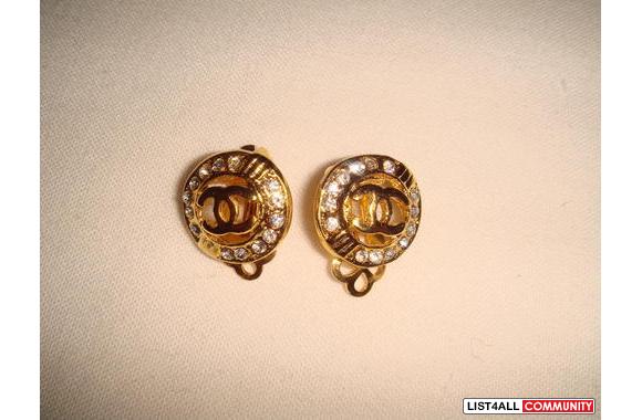 vintage style Chanel rhodium studs or clip-ons (3 