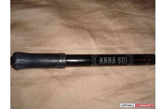 Anna Sui Thick Eyeliner 001 Black:- used 3-4 times