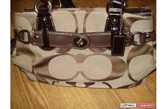 Beautiful authentic coach purse