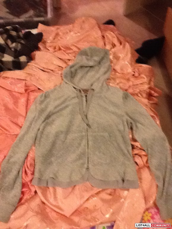 CUTE GREY JUICY TRACKSUIT JACKET BARELY WORN Size S