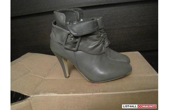 leather booties size 5
