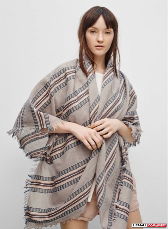 Aritzia Wilfred Blanket Scarf - retail $75