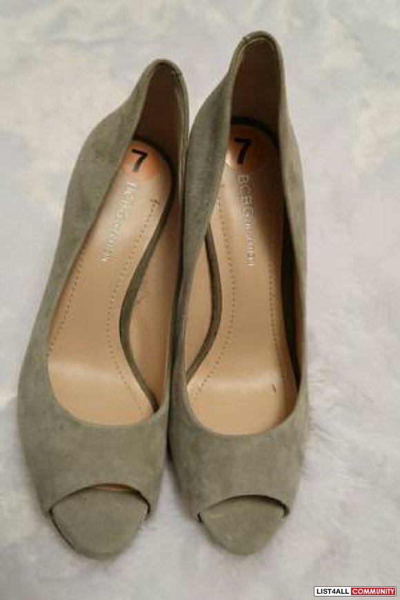 Ladies BCBGeneration Suede Peeptoe Heels, Size 7