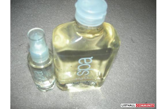 Both are new and never used! It was a gift that I 