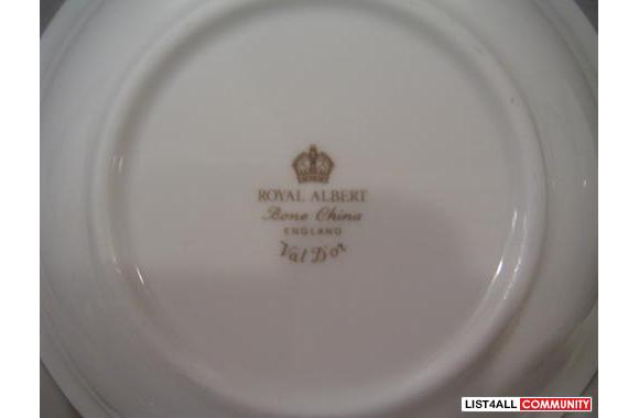 Royal Albert Val D`or . Bone China with gold trim.