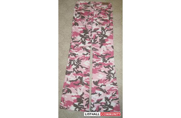 Camouflage clothing pink