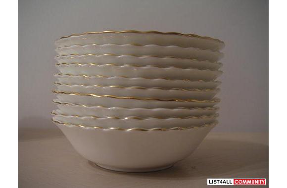 Val D`or Royal Albert Bone China-12 plates &amp; 10 bowls
