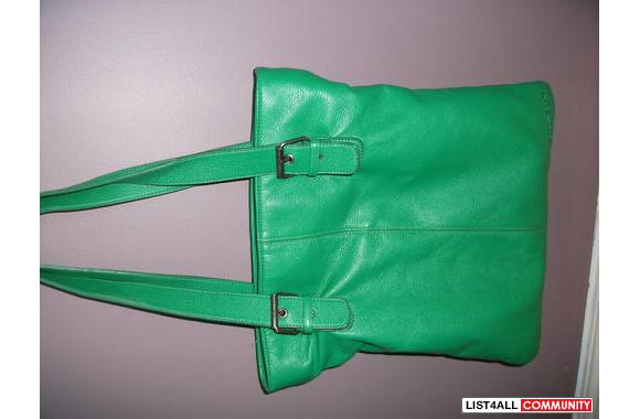 Billabong green purse