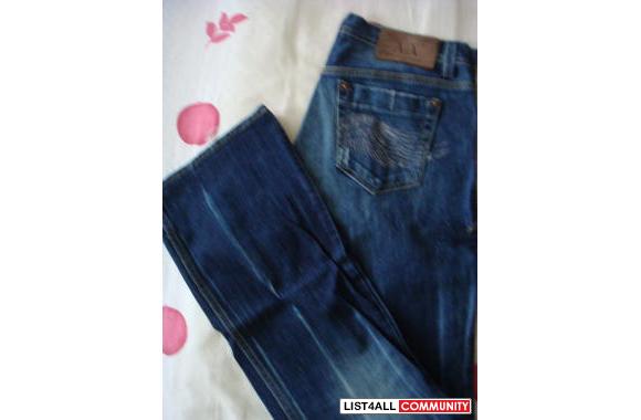 armani jeans back pocket design