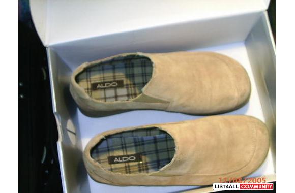 PRICE DROPExcellent Condition  Aldo Suede shoes. I