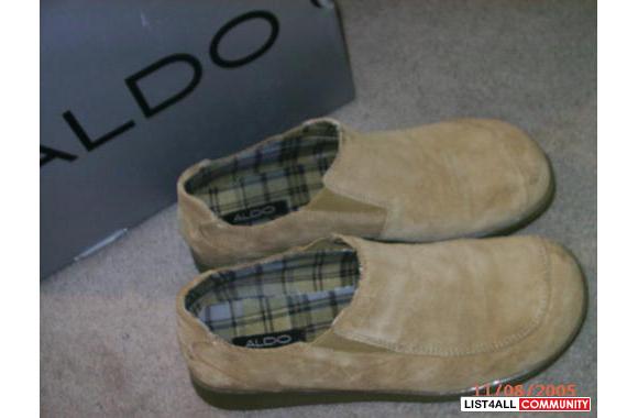 PRICE DROPExcellent Condition  Aldo Suede shoes. I