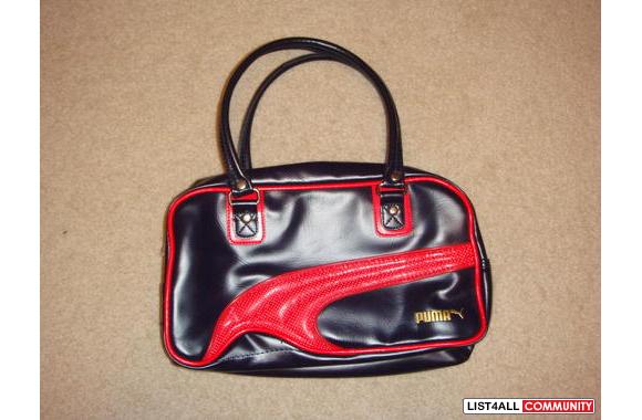 PUMA LEATHER BAGcolour: red and navycondition: 10/