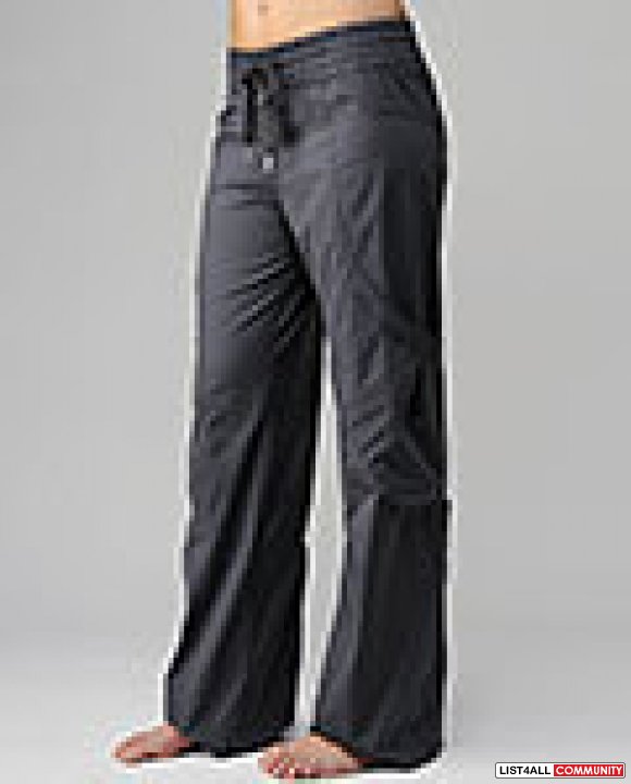 lululemon tank with attached bra