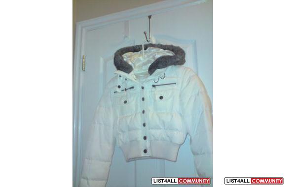 BNWOT LIGHT BLUE GARAGE JEANSI've never worn these