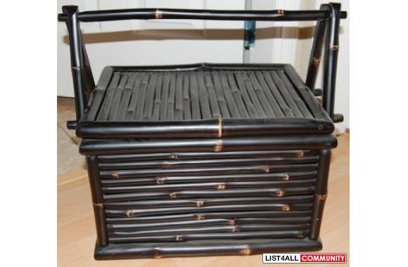WOODEN PICNIC BASKET16 3/4 x 13 x 10 3/4