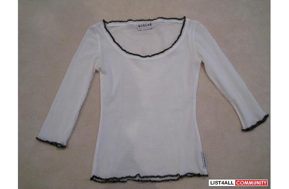 ***MORGAN WHITE WITH BLACK TRIM TOP, SZ: T1***MATE