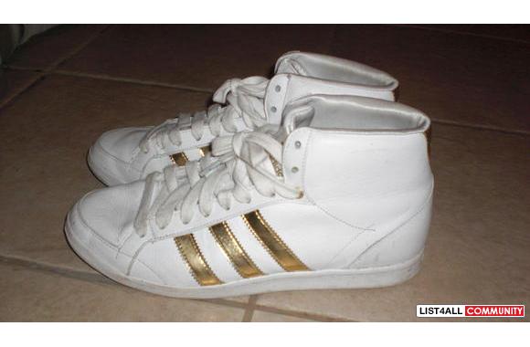 adidas originals gold stripes