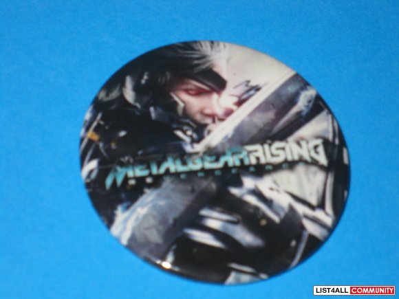 Metal Gear Rising Revengeance Game Button Konami PAX Prime 2012