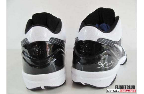 Nike Zoom Kobe IV - White and Black ** SOLD **