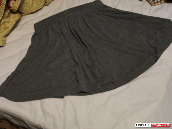 H&M skirt - Grey (can be worn high-waist and/or low-waist)