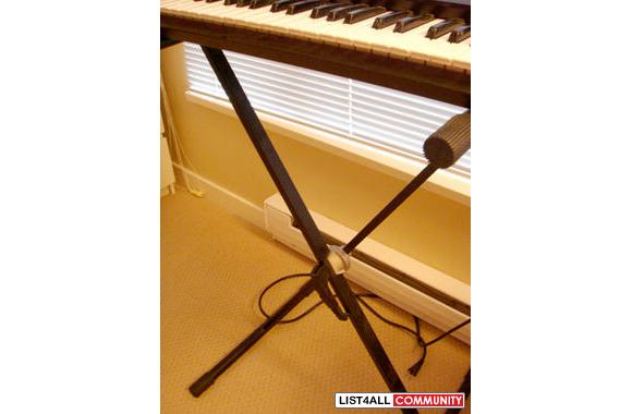 ROLAND D10 KEYBOARD - Great Condition! -Wave shapi